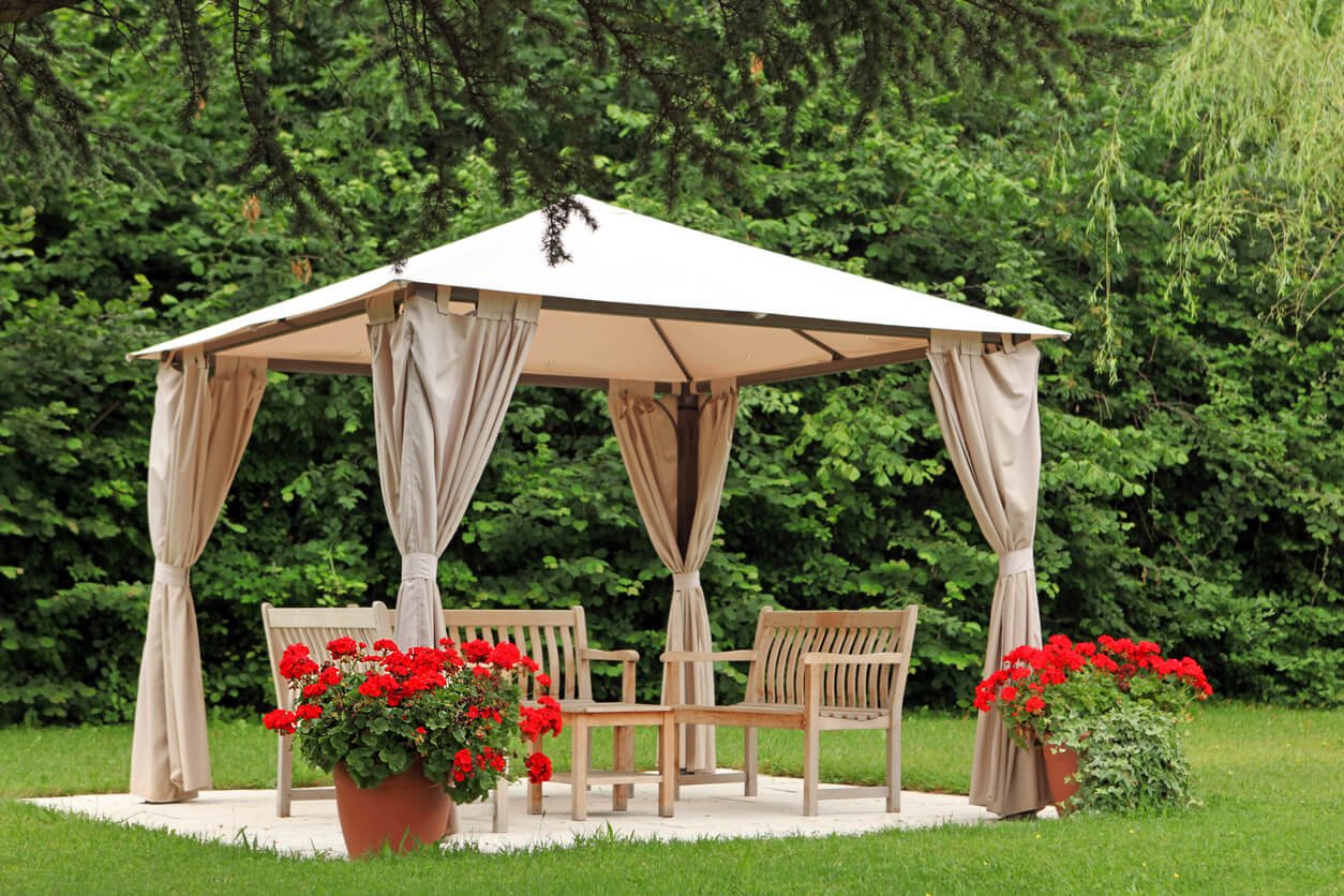 swansea-garden-gazebo-builders-daffodil-carpentry-6 swansea garden gazebo builders daffodil carpentry 6